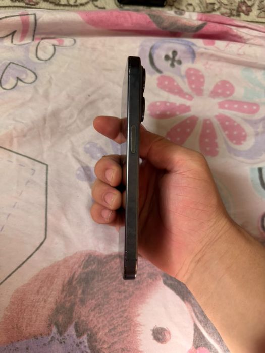 Iphone 15 pro Blue