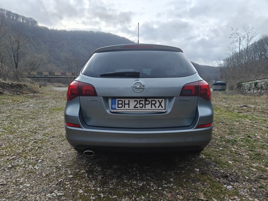 Opel Astra J 1.6Turbo