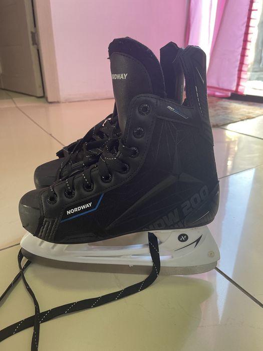 Продам коньки на подростка