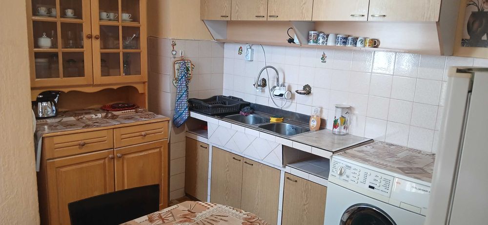 2-стаен под наем-Салито,280 €