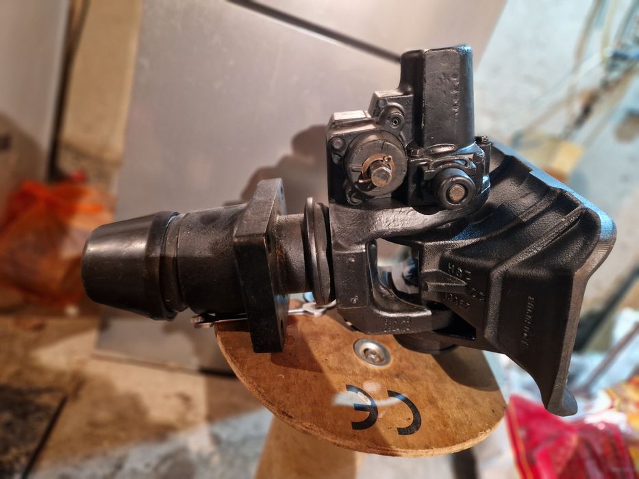 Евра Фаркоп ROCKINGER 48