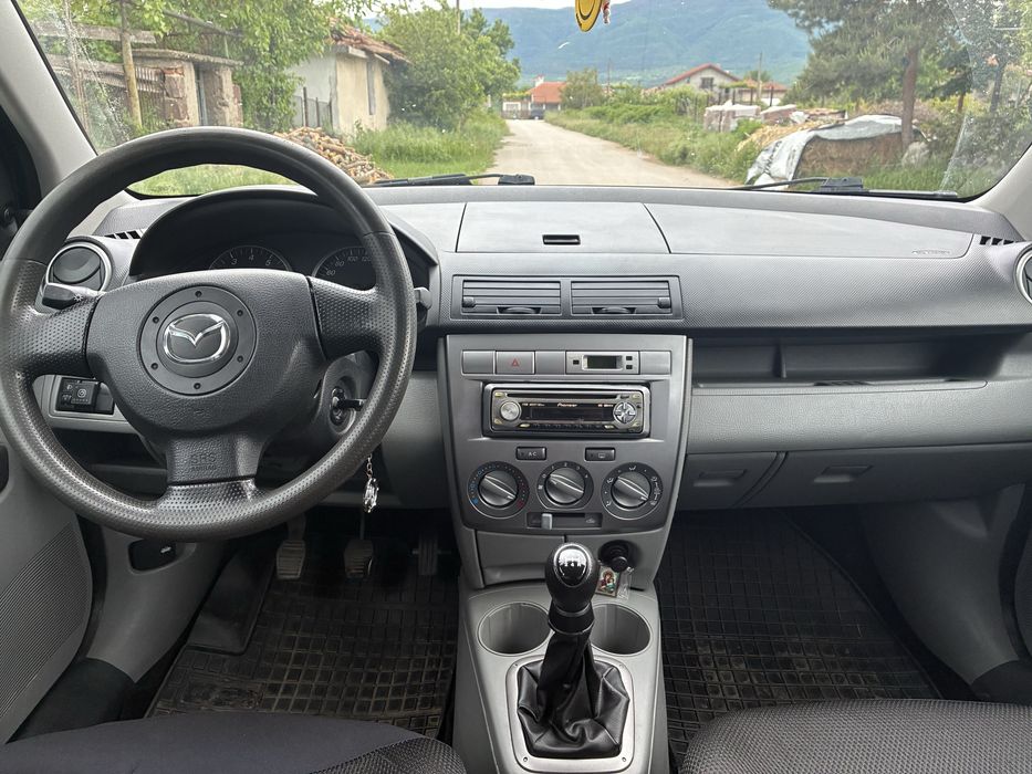 Mazda 2 2005г. 1.25 75к.с.