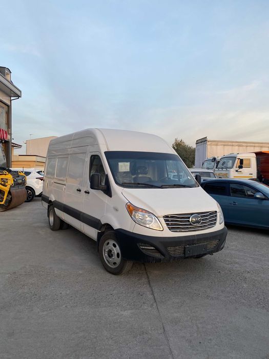 JAC Sunray VAN – Катта ҳажм, юқори қувват ва ишончлилик