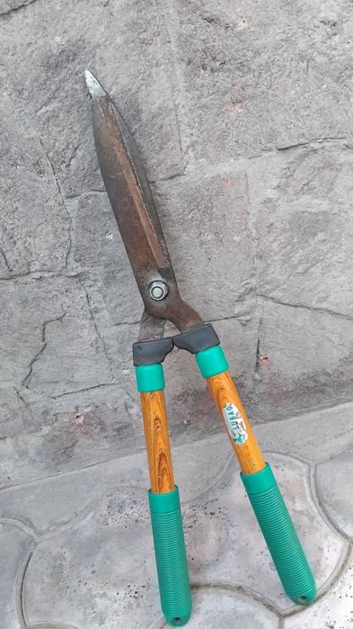 Газонные Садовые ножницы