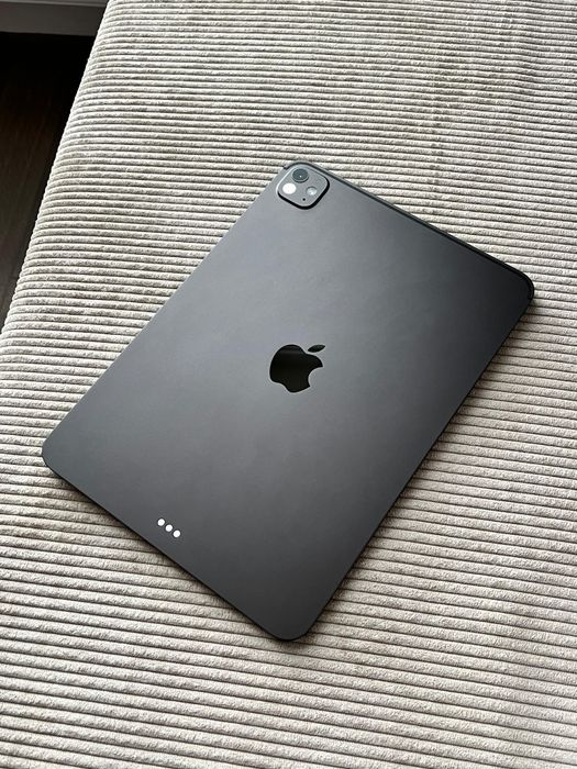 Продаю iPad Pro 11 M5