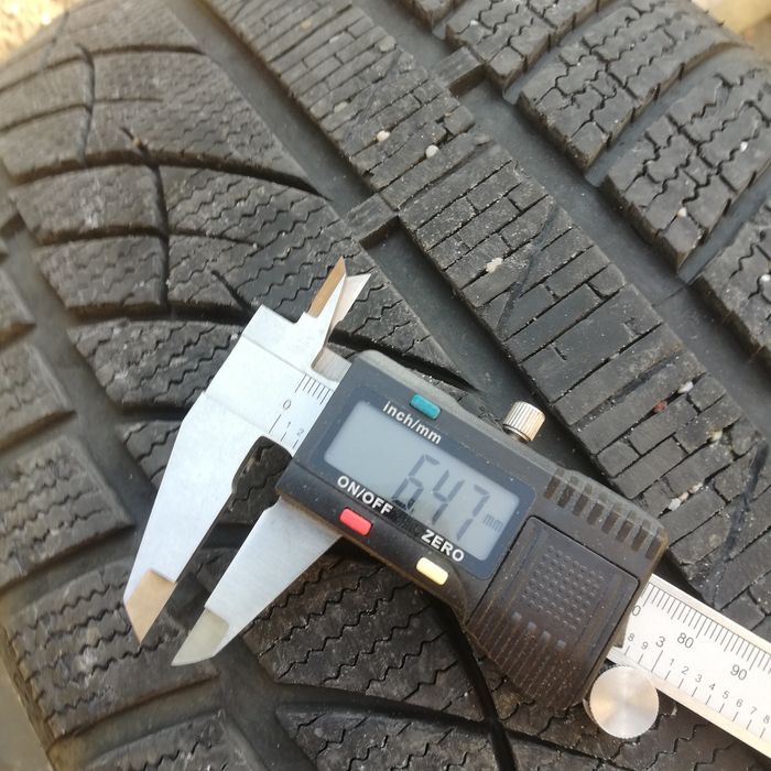 Продавам 4 бр зимни гуми