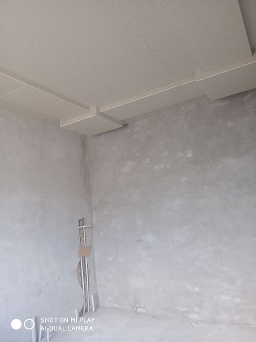 Дом с монсатом