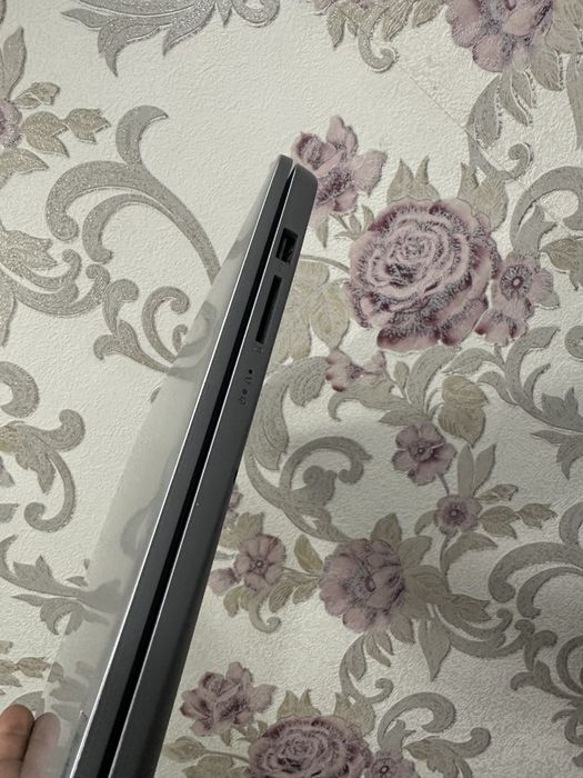 Lenovo noutbuk 256gb 8gb