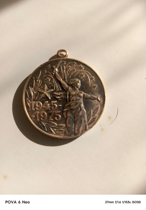 Kaleksaner uchun pul zaril