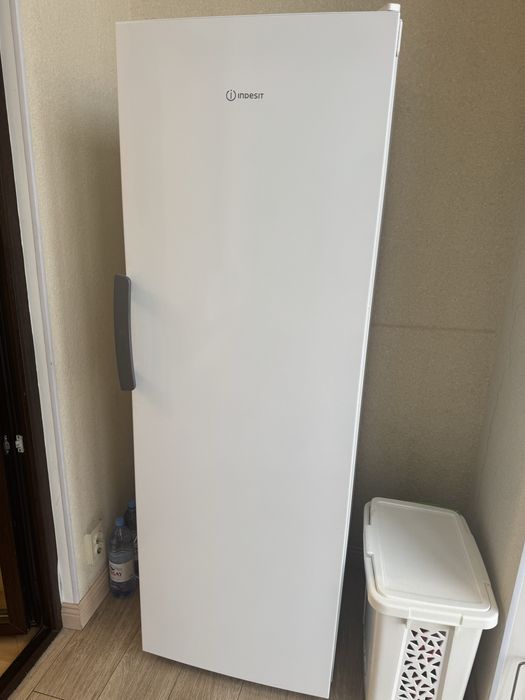 Морозильник INDESIT