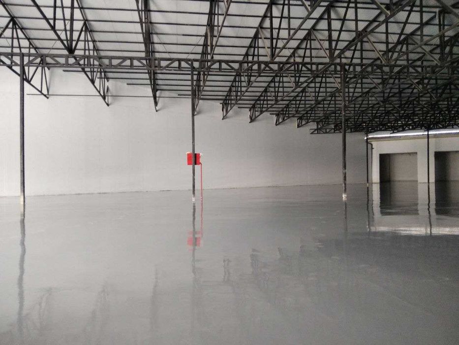 Наливные полы. Промышленные полимерные эпоксидные полы.