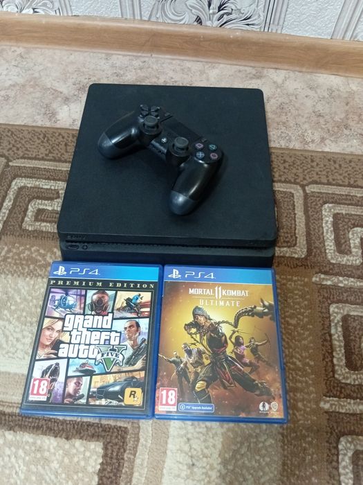 Продам Sony playstation 4 slim