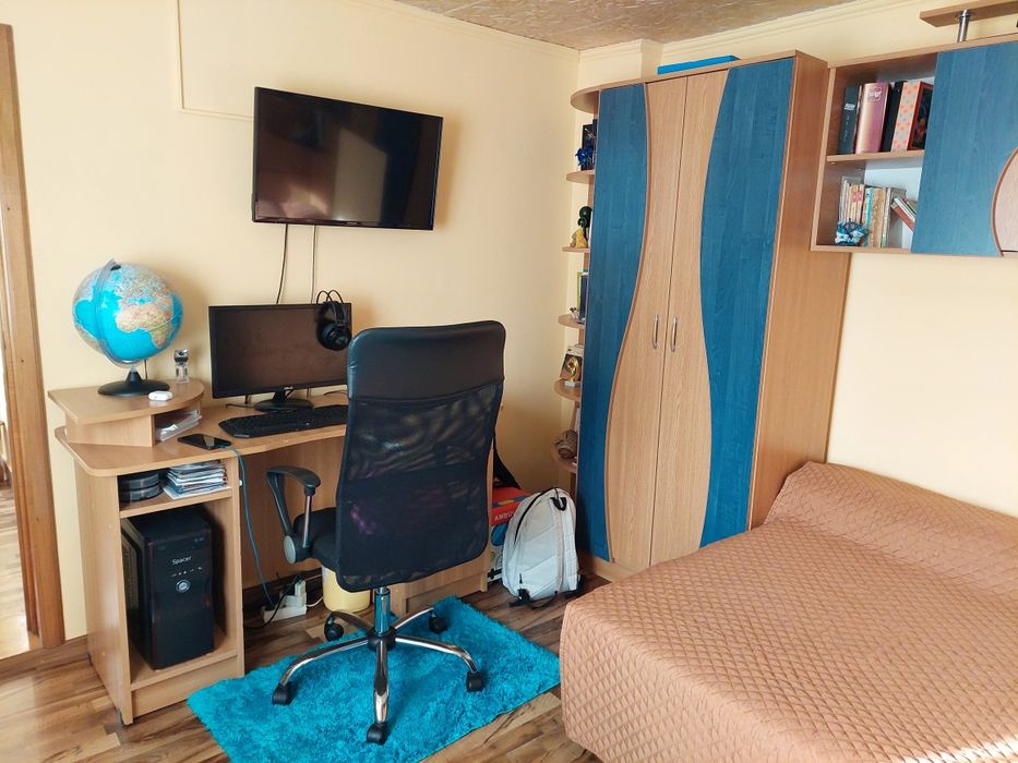 Dormitor modern din pal.