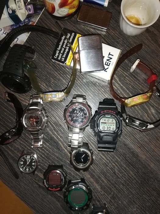 Lot ceasuri diverse modele
