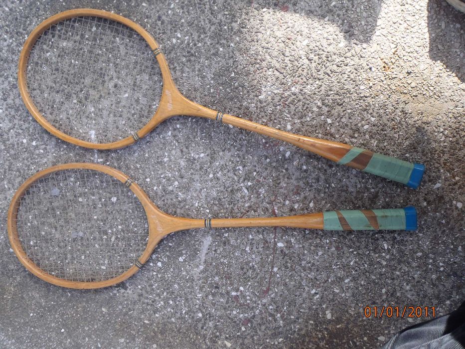 ФЕДЕРБАЛ, перца с кутия и Ракети за тенис на маса с топчета НОВИ