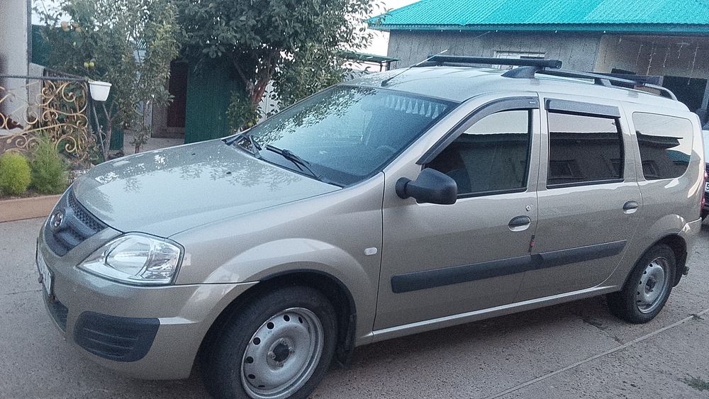 Продам Lada Largus 2021