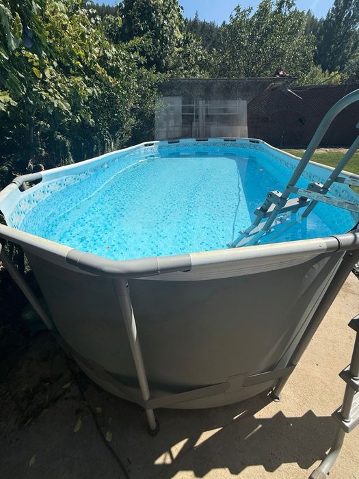 СПЕШНО! Басейн 549 х 274 х 122 cm цена по договаряне