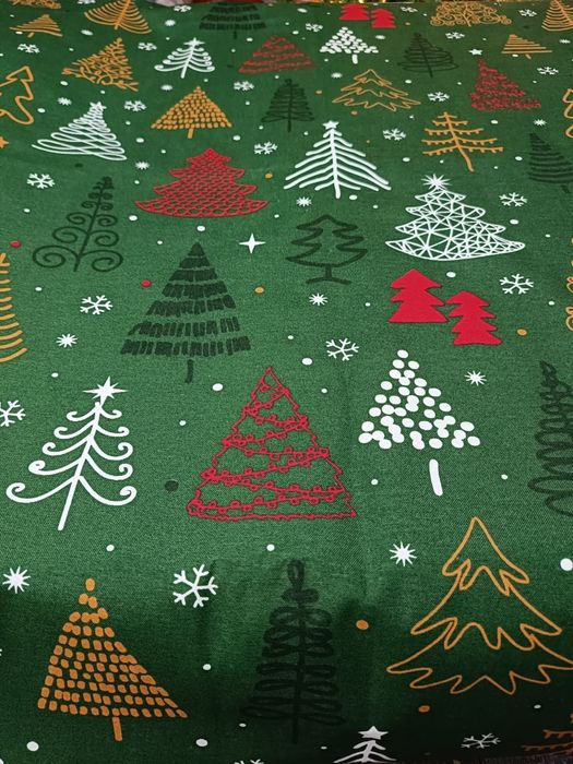 Новогодние скатерти