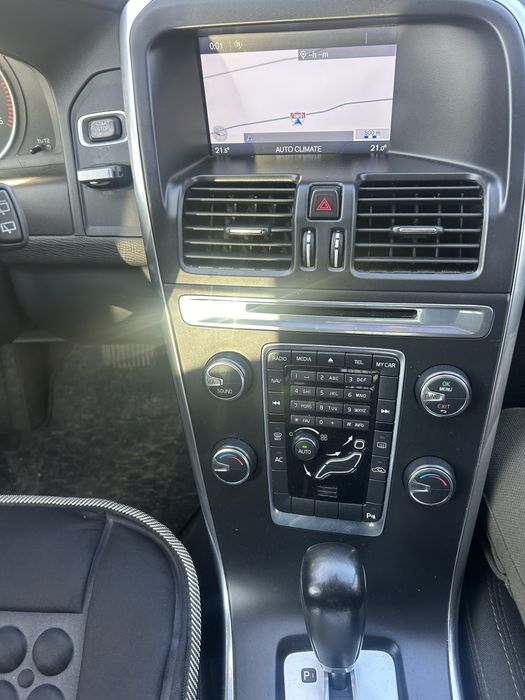 Contact pornire  Volvo XC 60 2.4 D 2012