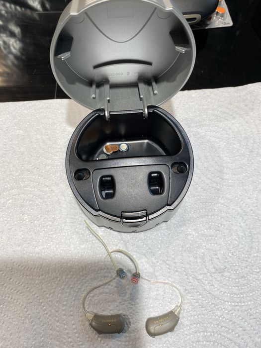 Aparate auditive Siemens ,ReSound ,Oticon proteze auditiva ReSound