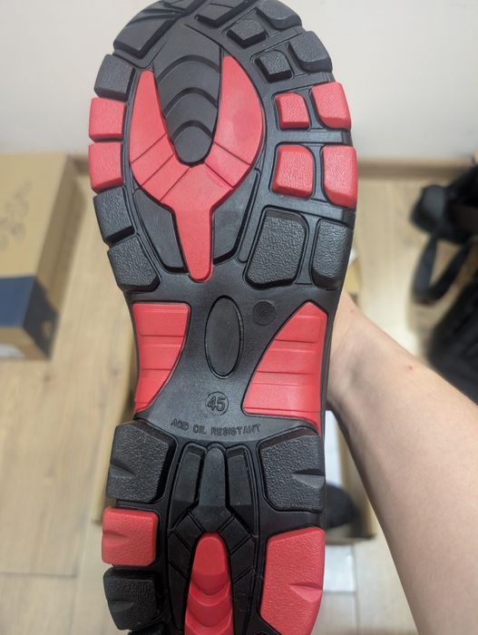 Зимняя спецобувь