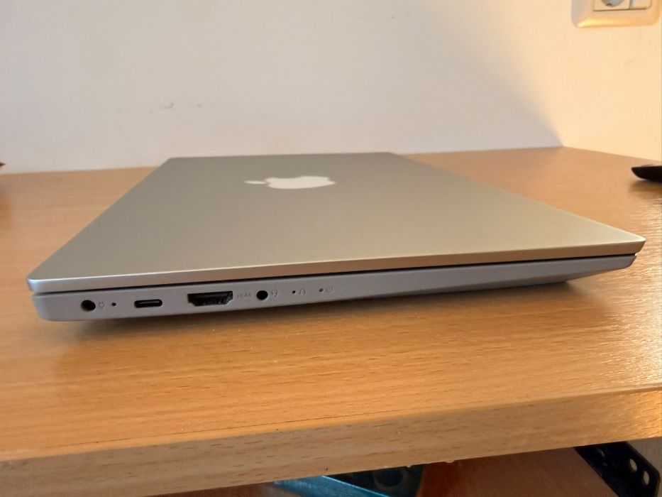 Lenovo Ideapad 5  (81YM)