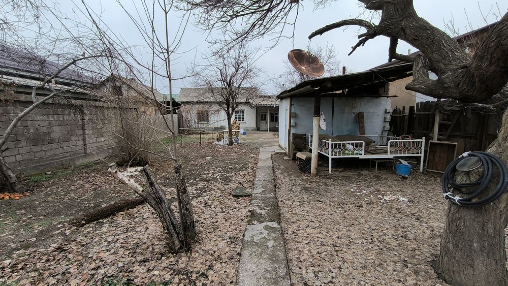 Дом с участком 6 соток в Пскенте, Ташкентская область