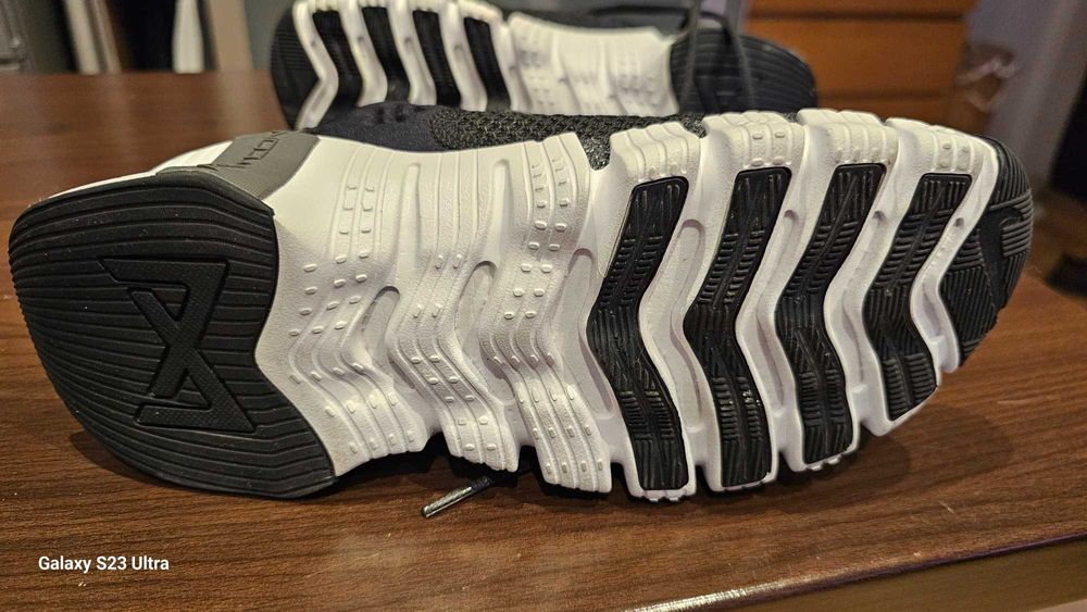 Nike Metcon 4 Black-White