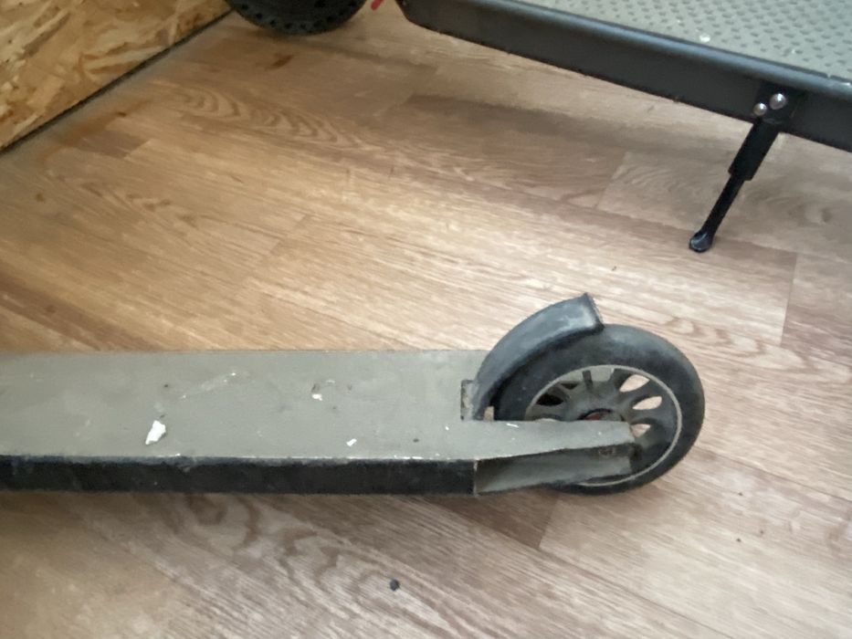 Самокат в отличном состоянии