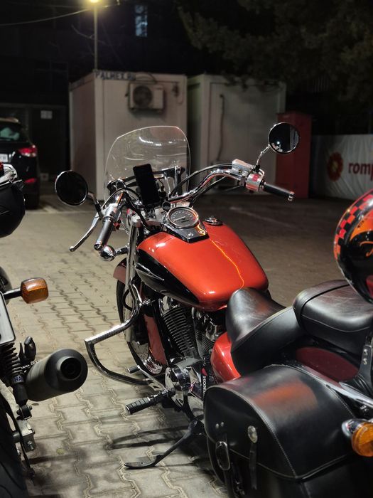Honda VTX 750  Aero.       A2