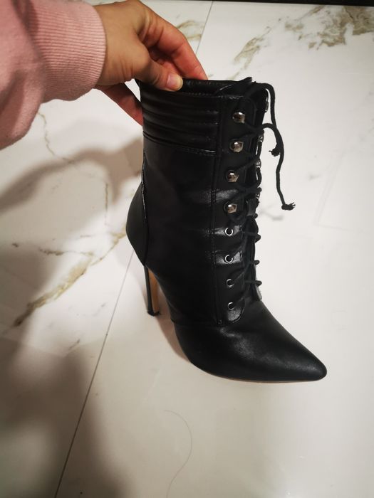 Дамски обувки ток