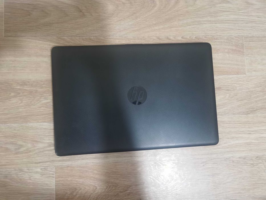 Ноутбук hp-15db1098ur