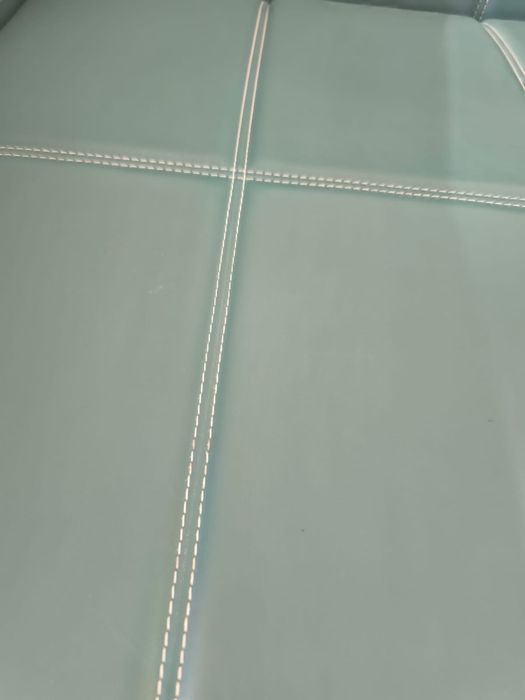 Продаются мягкие кресла