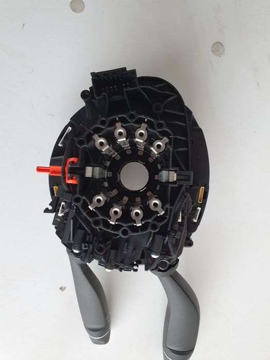 Ansamblul spirală cu manete Mercedes W205 cod A2054640100