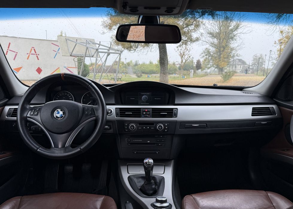 BMW E90 2.0 Diesel M47 • 163 CP • Pachet M • Interior Cognac