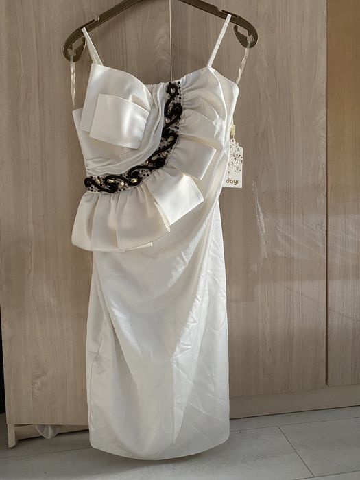 Платье деткие, подростковые