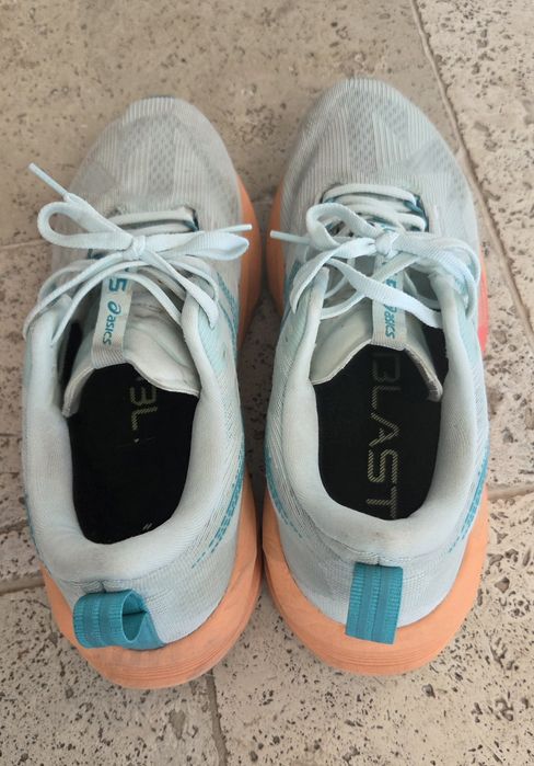 Asics Novablast 5, masura 42