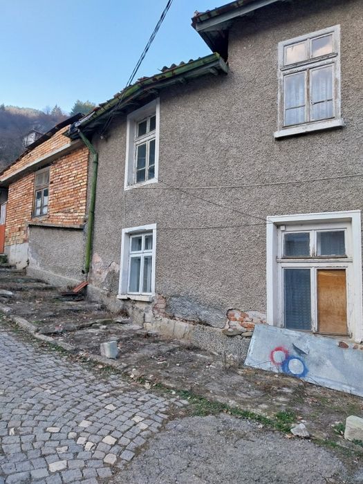 Продава се Къща в с. Реброво, Област София-област - 280 кв.м за 304 €/кв.м - Снимка #3