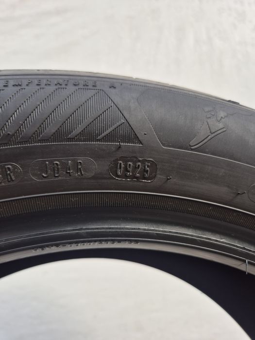 2бр 215 55 17 Goodyear 25г летни