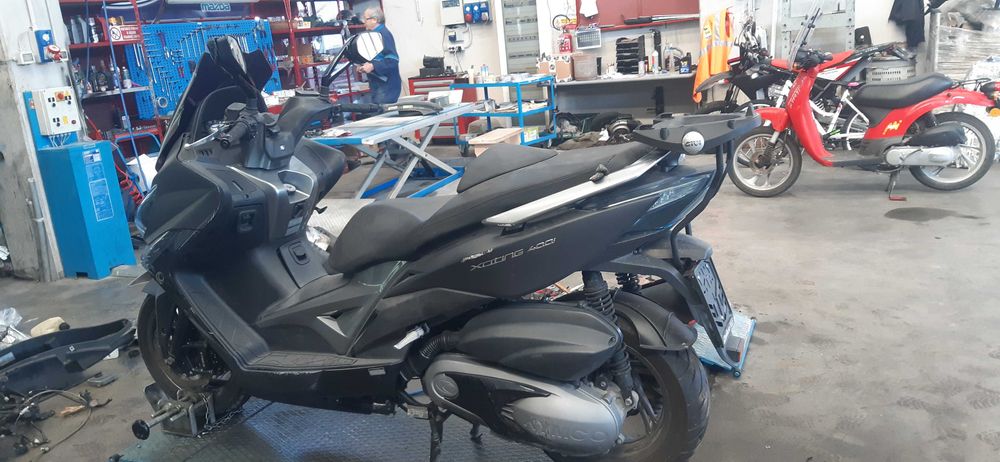 Кимко Ексайтинг (Kimco X-citing 300 R, 400 i )-На части