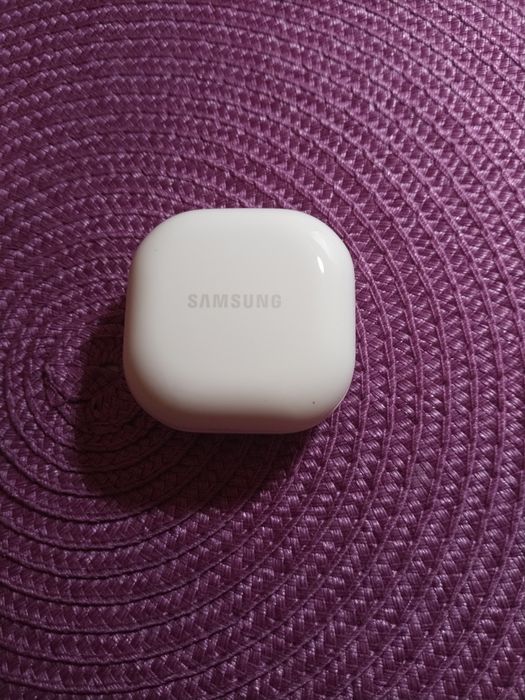 беспроводные наушники Samsung