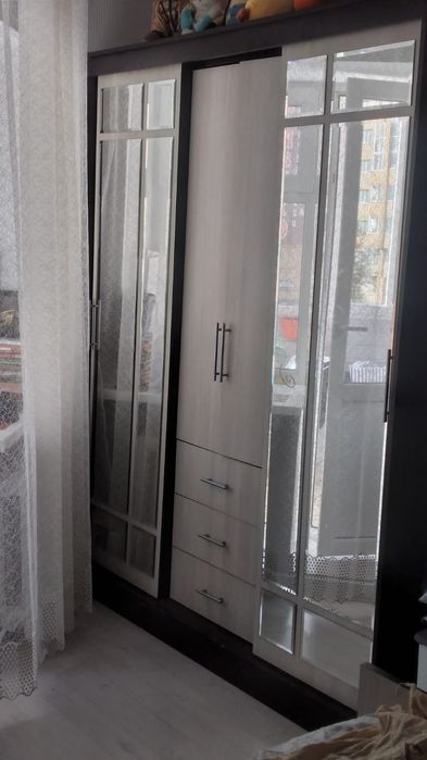 Продам спальни гарнитур.