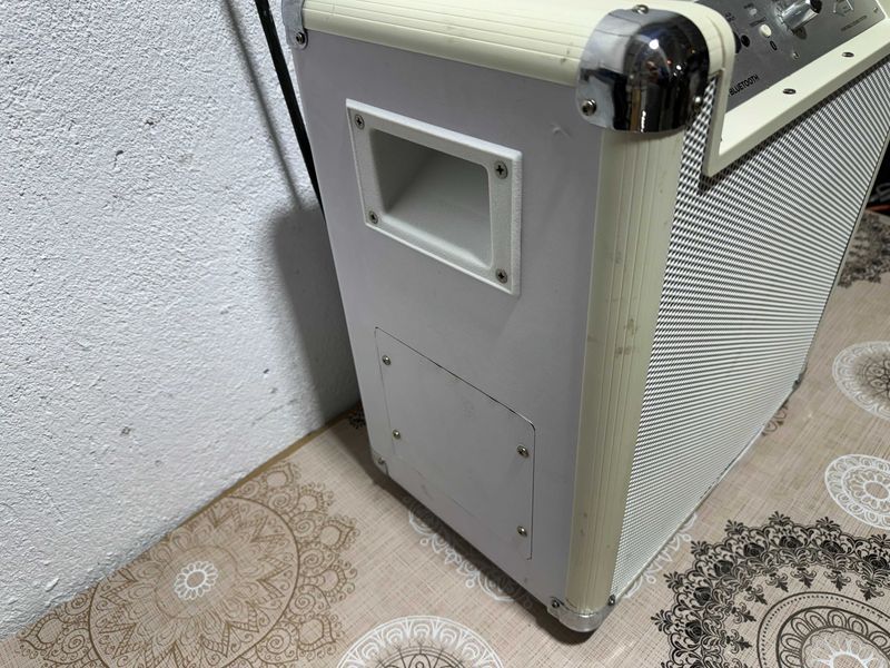 Колона караоке  - Ion block rocker