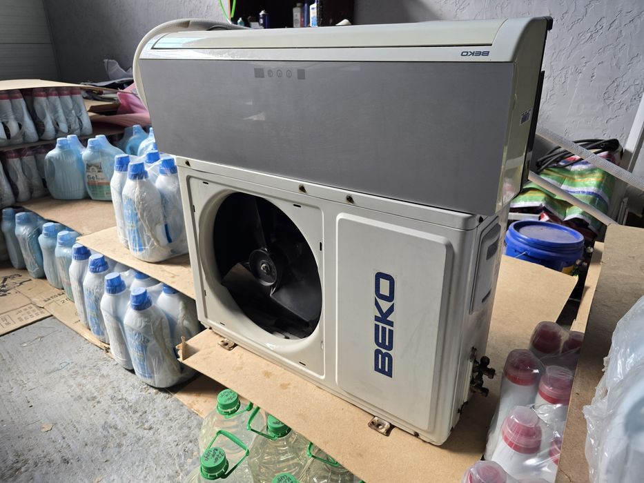 Кондиционер Beko BKF181 в комплекте
