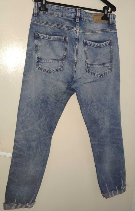 Blugi barbati jeans rupti aspect deteriorat Pull & Bear marime 44