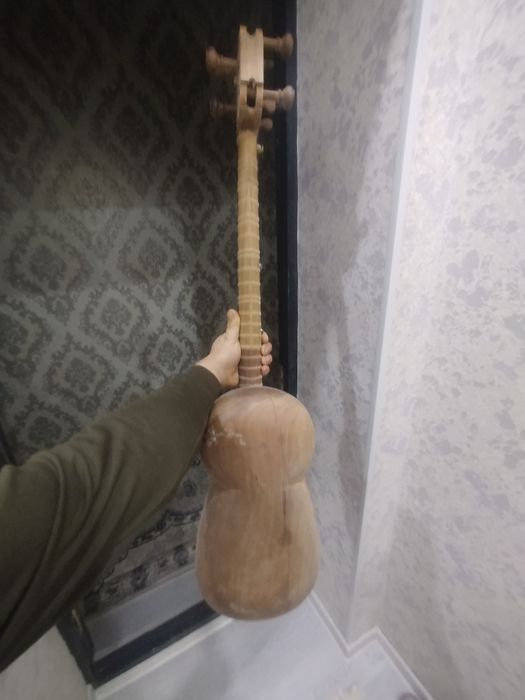 Rubob sotiladi ortacha xolda