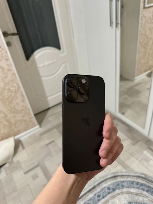 Айфон 16 про 256 бомба