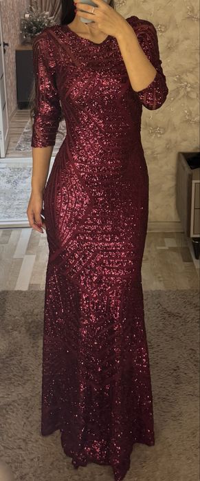 Женсеое вечернее платье