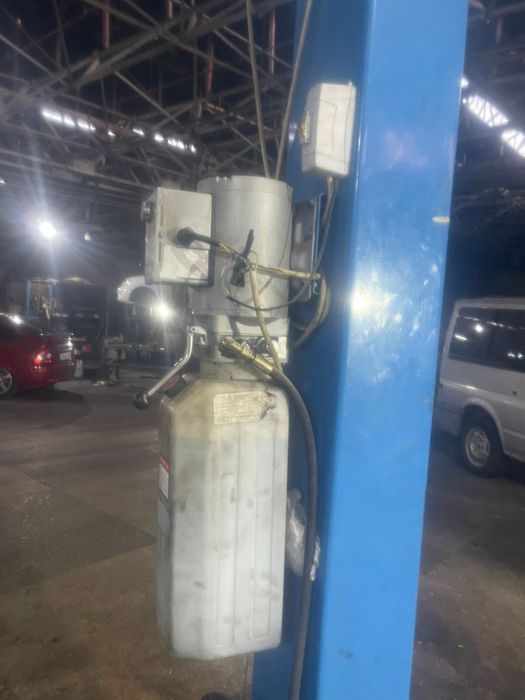 Подъемник для сто