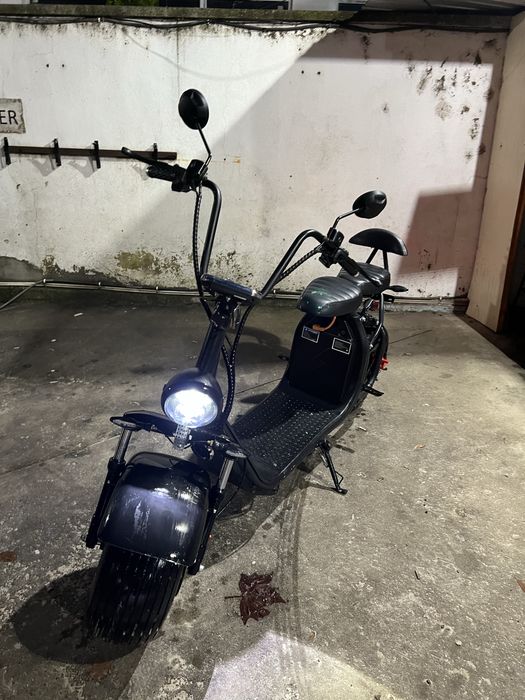 Scuter electric citycoco negru mat